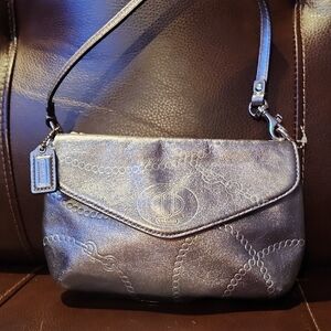 Like New Mini Silver Coach Vintage Hand Bag
